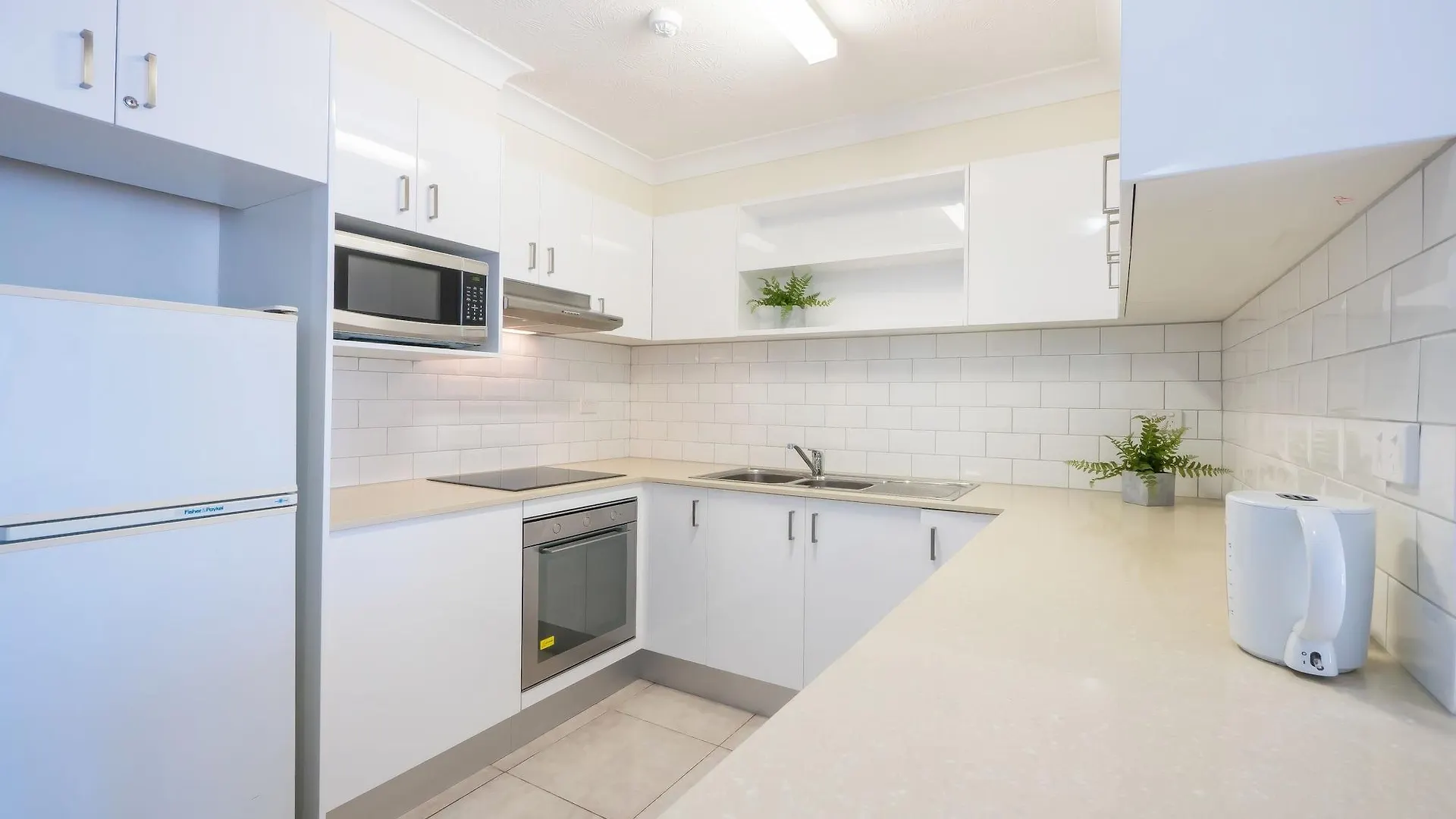 Aparthotel Aristocrat Apartments Gold Coast