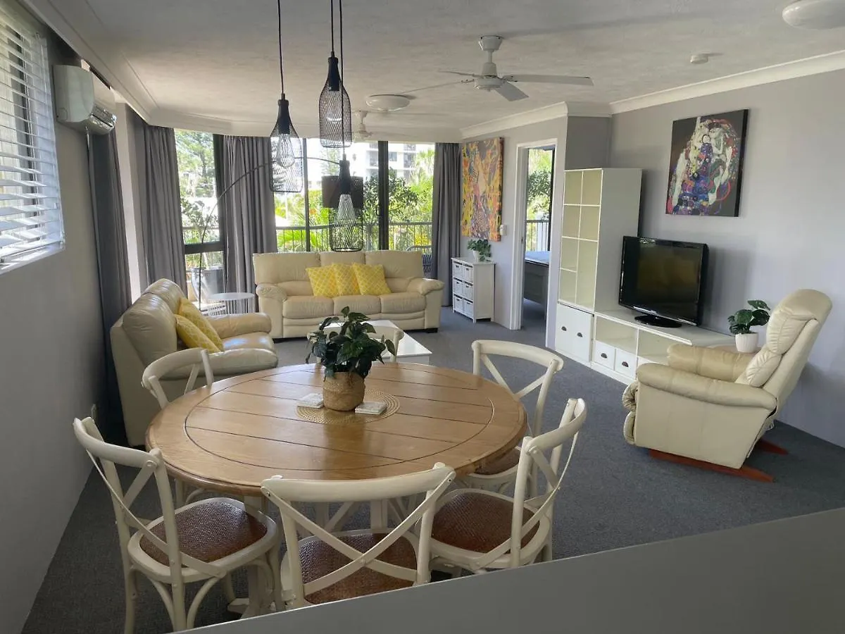 Aparthotel Aristocrat Apartments Gold Coast
