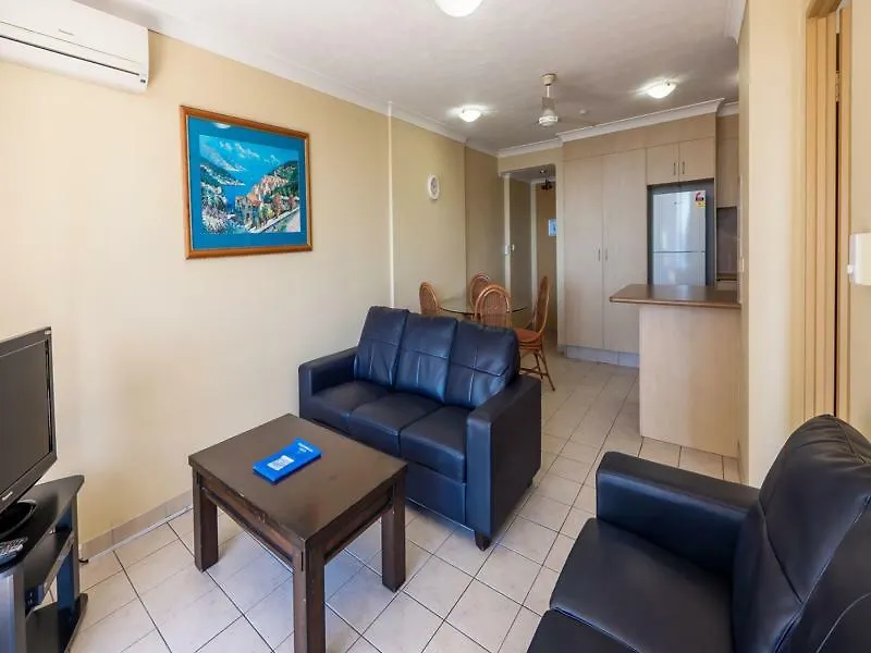 Aristocrat Apartments Gold Coast Aparthotel
