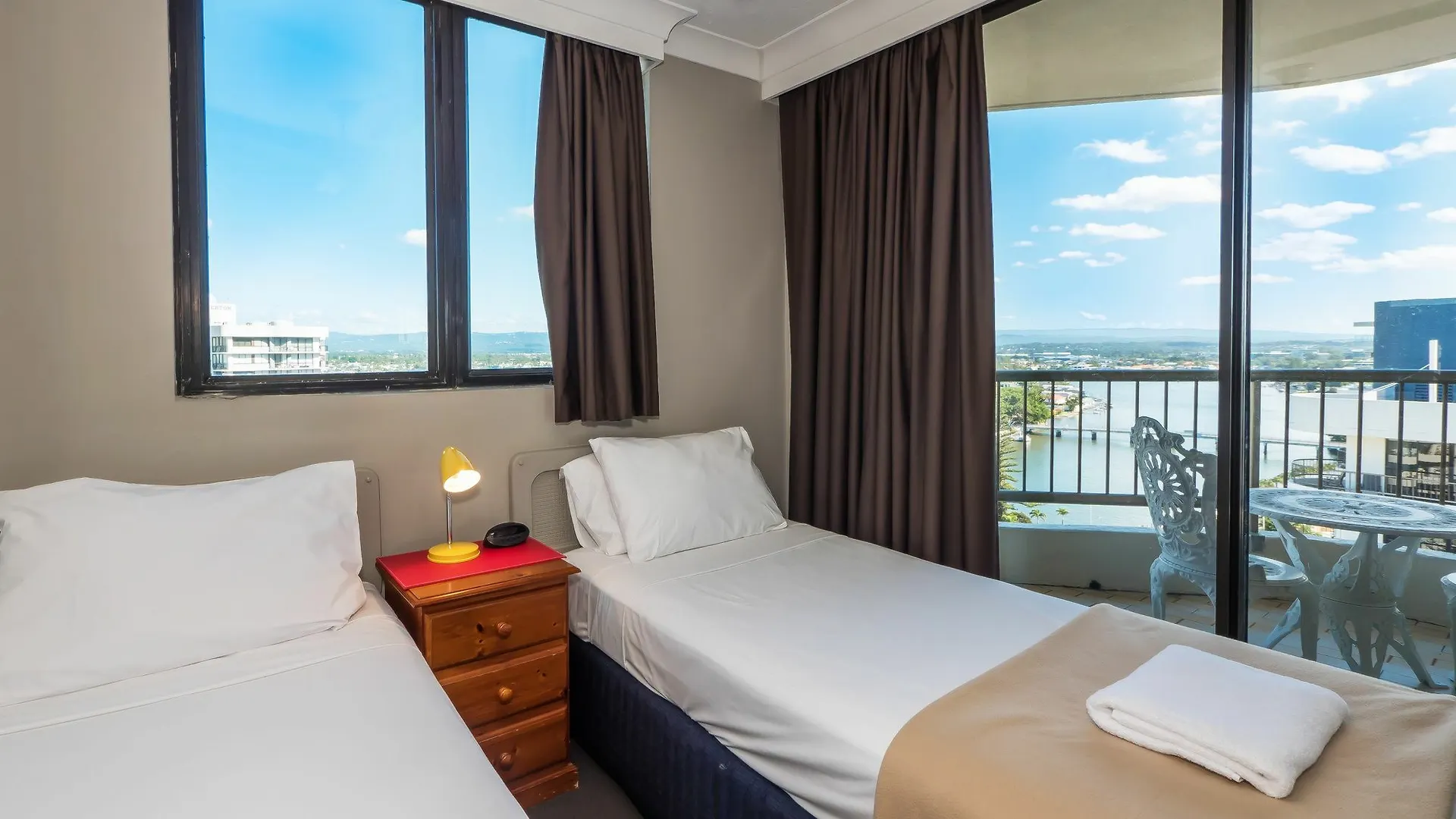 Aristocrat Apartments Gold Coast 3*,  Australia
